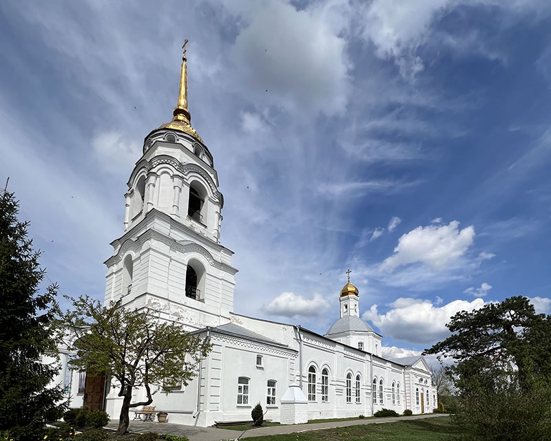 Храм во имя Святой Живоначальной Троицы г. Воронеж, мкрн Боровое